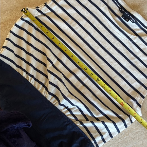VERONICA BEARD Nautical Dress, Navy/Cream Striped Top, tiered Navy skirt. LG EUC - Picture 12 of 17